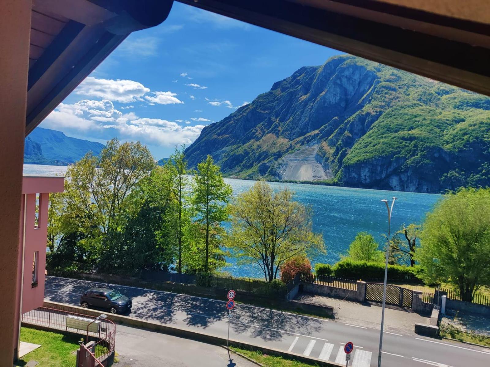 La Meridiana Sul Lago Аббадия Лариана Номер фото